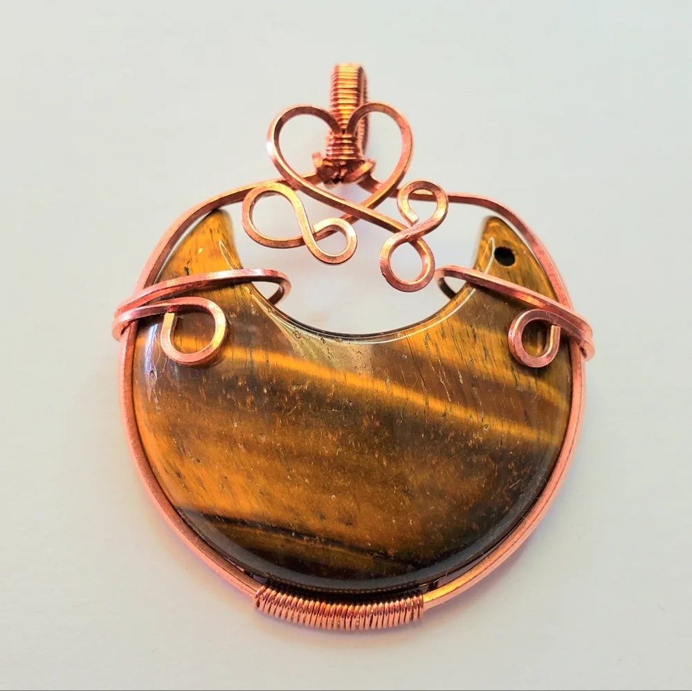 Tiger eye moon necklace